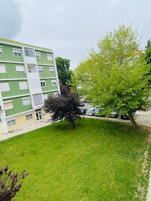 Modern 3 Bedroom Flat In Lisboa Eksteriør billede